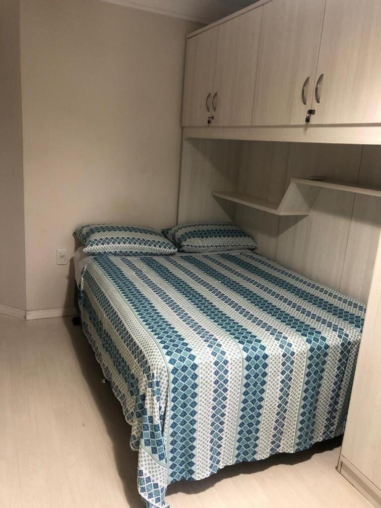 Alugo Em Cobertura * Balneário Camboriú
